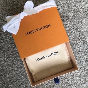 Louis Vuitton box